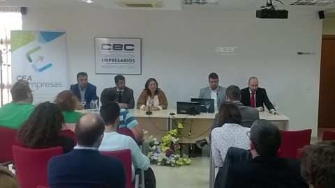 Esperanza Fitz Luna, Presidenta de Ansemac, participa como ponente en la Jornada celebrada en la Confederación de Empresarios de Cádiz, sobre el Sector Medioambiental como oportunidad para emprender.